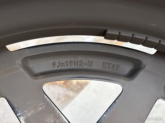 Mercedes R19 W213 E-class Letní 245/40 r19 275/35 - 15