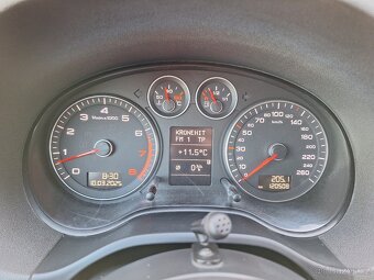 Audi A3, 1.6i 75kW - 15