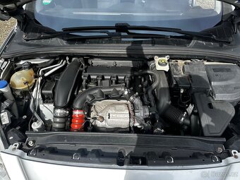 Peugeot 308 SW 1.6i 115kw, r.2010, 7mist, klima - 15