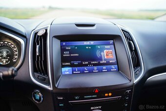 Ford S-MAX, EcoBlue 2,0TDI 176KW -Servisován-webasto - 15