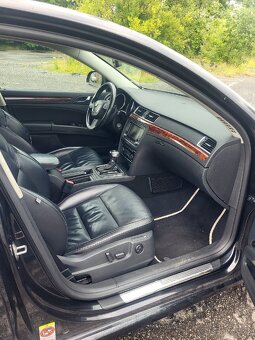 Škoda superb 2 tdi webasto Laurin & Klement - 15