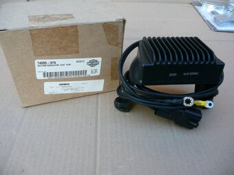 Harley Davidson Touring Softail díly - 15