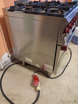 Gastro sporák Diamond, 4x plyn. hořák, elektrická pec 6x GN - 15