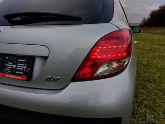 Peugeot 207 1.4 8v / Klima / 83tis.km / Nová STK / 2011 - 15