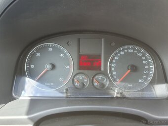 VW Caddy Life 2,0TDI 103kw 6q 7míst r.v. 2010 - 15