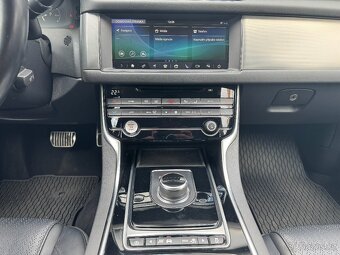 Jaguar XF 25d PRESTIGE AWD ČR DPH - 15