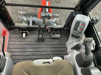 Minibager Kubota KX019-4 - 15