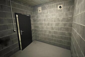 Brandýs: Pronájem byt 4+kk 98 m²: 2 koupelny - 15