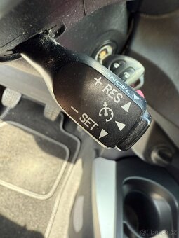 Toyota Yaris 1.4 D4D 66kW - 15