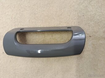 Madlo dveří lednice - 15