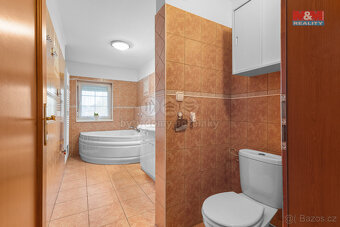 Prodej rodinného domu, 329 m², Jeneč, ul. Západní - 15