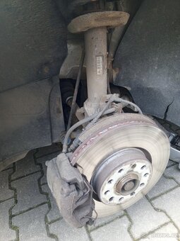VW Passat combi 2,0 TDI DSG - 15