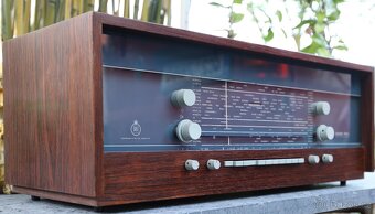 Rádio Bang & Olufsen - Grand Prix Moderne 610 Tube - 15