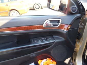 Jeep Gr. Cherokee 3.0CDR 177kw(240HP) 4x4 limited r.v.3/2012 - 15