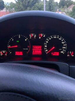Audi A6 C5 1.9 TDI 81 Kw  Avant - 15