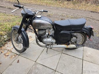 ČZ 175 SPORT - 15