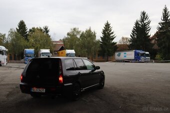 Mitsubishi Lancer Kombi 2.0 4g63 - 15