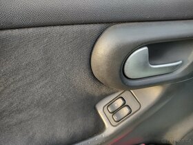 Opel Corsa 1,4i Twinport 66kW, r.v.2004, 166000 km - 15