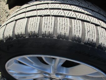 JAGUAR XF 2,2D 147kw Sportbrake Automat 12/2013 kroupy - 15