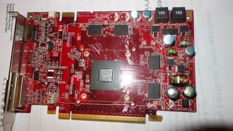 Staré grafické karty funkční - 15