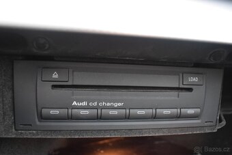 Audi A4 2,5 TDi 4x4 SERVISOVÁNO,PO STK - 15