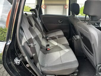 Renault Grand Scénic 1.5 dCi Navi 7 míst ALU kola Rok 2014 - 15
