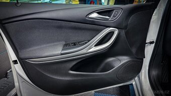 Opel Astra 1.2 Turbo, 107 kW, r. v. 2020 - 15