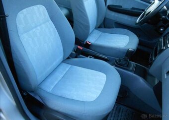 Škoda Fabia 1,4 16V Comforti 74 kW benzín - 15