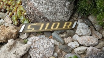 Originál starý původní štítek na zadní kapotu  ŠKODA 110R - 15
