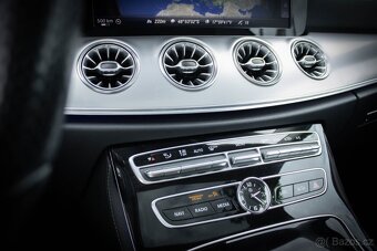 Mercedes-Benz E trieda Kupé 200 A/T 9g / AJ NA SPLÁTKY / - 15
