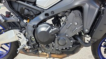Yamaha MT09SP s podpisem Topraka - 15