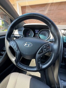 Hyundai  I 30 1,6  16V  CRDi combi - 15