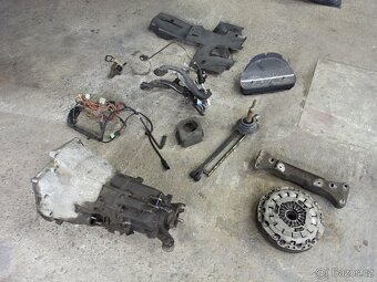 BMW E39 523i veškeré díly - 15