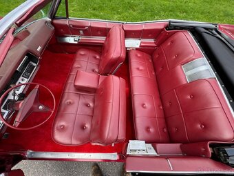 1967 Cadillac Deville Convertible - 15