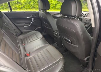 Opel Insignia 2.8 V6 4x4 kůže, navi benzín automat 191 kw - 15