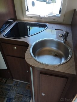 Obytný automobil Fiat Ducato polointegrovaný - 15