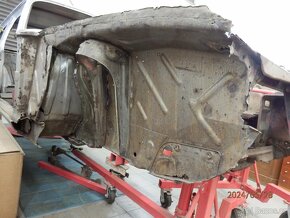 Ford Capri Mk1 1 700 GT - 15