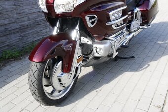 Honda GL1800 - 15