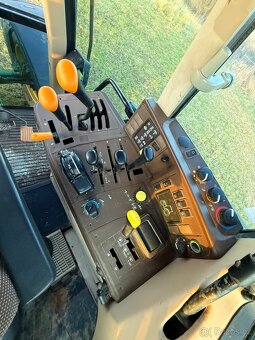 John deere 6810 - 15