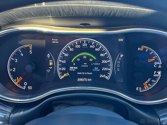 Jeep Grand Cherokee 3.0 V6 Overland Panorama Měchy - 15