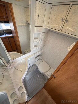 Prodám karavan hobby 495 excelient - 15