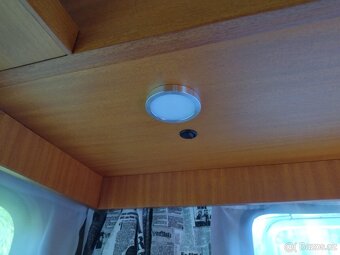Karavan-obytný přívěs Astra 380 - 15
