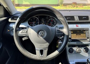 Volkswagen Passat 2,0 TDI COMBI nafta manuál 125 kw - 15