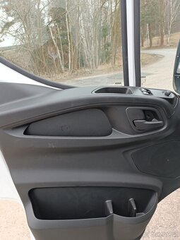 Iveco Daily 35S15 3,0D 2017 12m3 Nová karoserie - 15