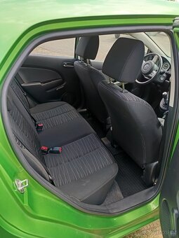 Mazda 2 - 15