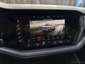 VOLKWAGEN TOUAREG 3.0TDI 210kW • RLINE • VZDUCH • MASÁŽE - 15