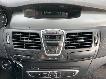 RENAULT LAGUNA 3, 2,0 i 16V, NAJETO POUZE 65000 km - 15