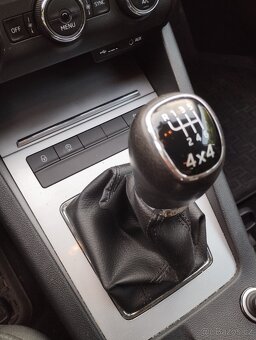 Škoda Octavia 3 kombi, 2.0 TDI 110 kW 4x4 Style - 15