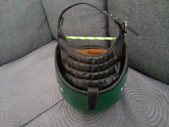 Stará retro helma kokoska - 15