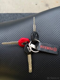 Yamaha XJ6 Diversion F - 15